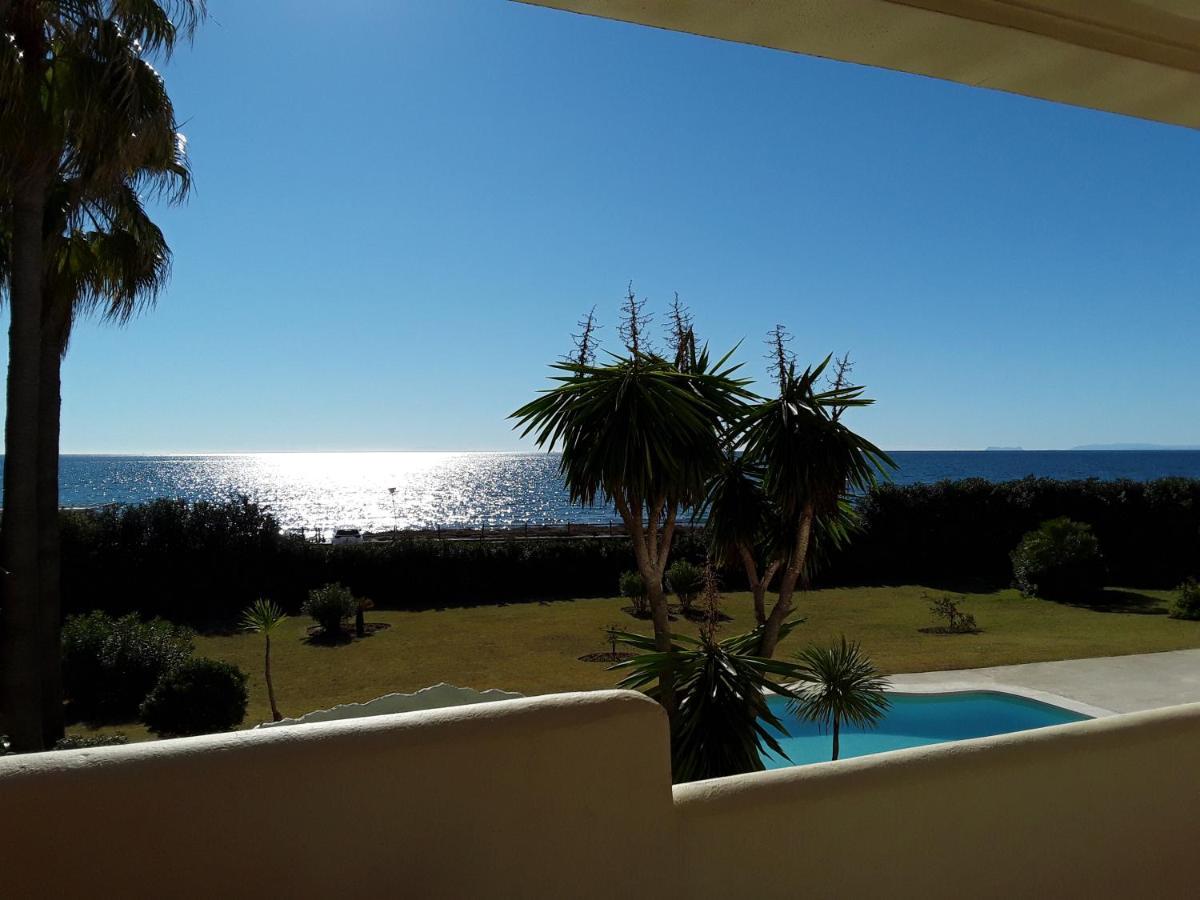 Beachfront Neptuno I, Complex,Views,Pool,Garden, Elviria มาร์เบยา ภายนอก รูปภาพ