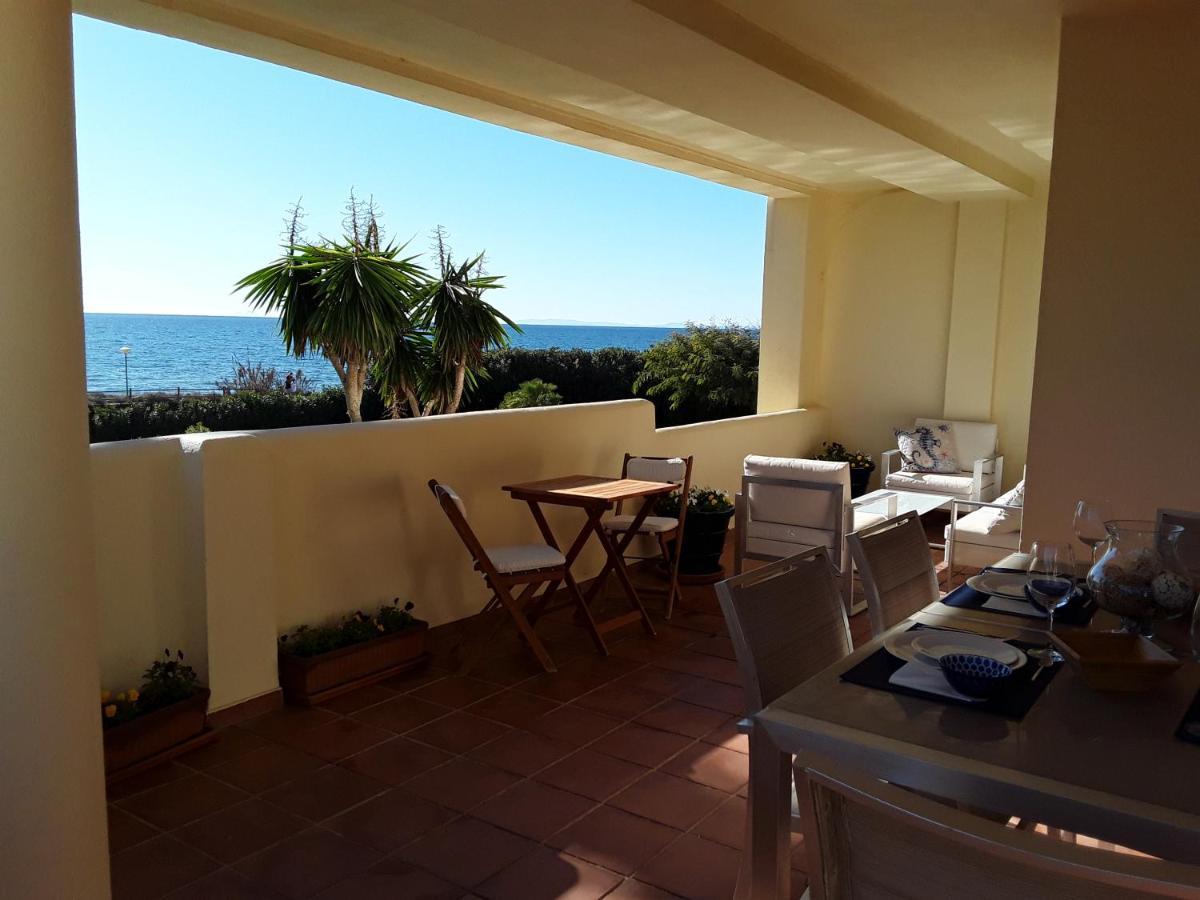 Beachfront Neptuno I, Complex,Views,Pool,Garden, Elviria มาร์เบยา ภายนอก รูปภาพ