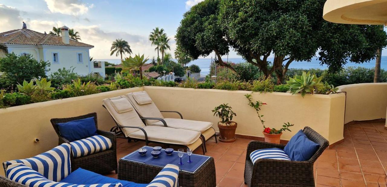Beachfront Neptuno I, Complex,Views,Pool,Garden, Elviria มาร์เบยา ภายนอก รูปภาพ
